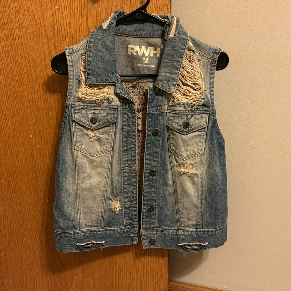 Jean Vest